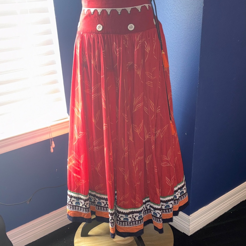Label Ritu Kumar Embroidered Skirt
